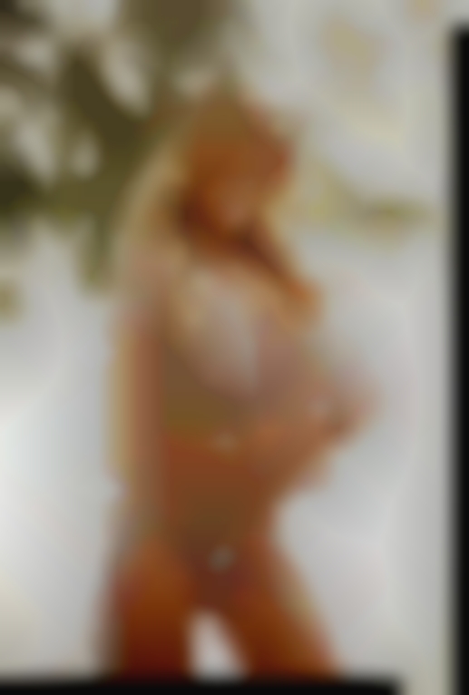 Huge boobs naked erotic pix men sakking central boobs.